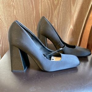 Zara black heels